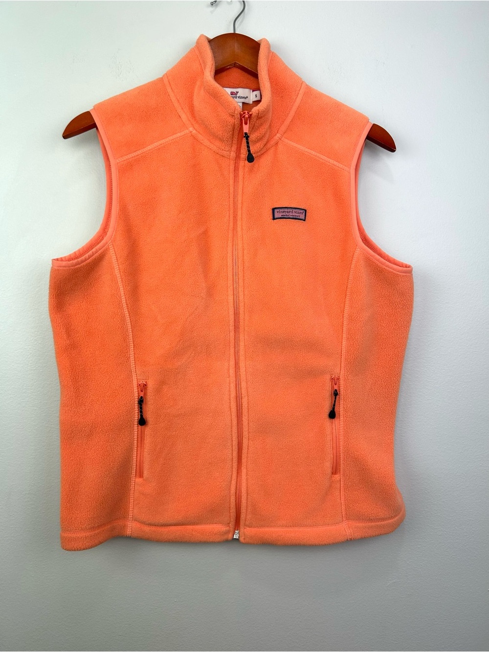 Vineyard Vines Coral Orange fleece vest full zip women’s size M zip pockets